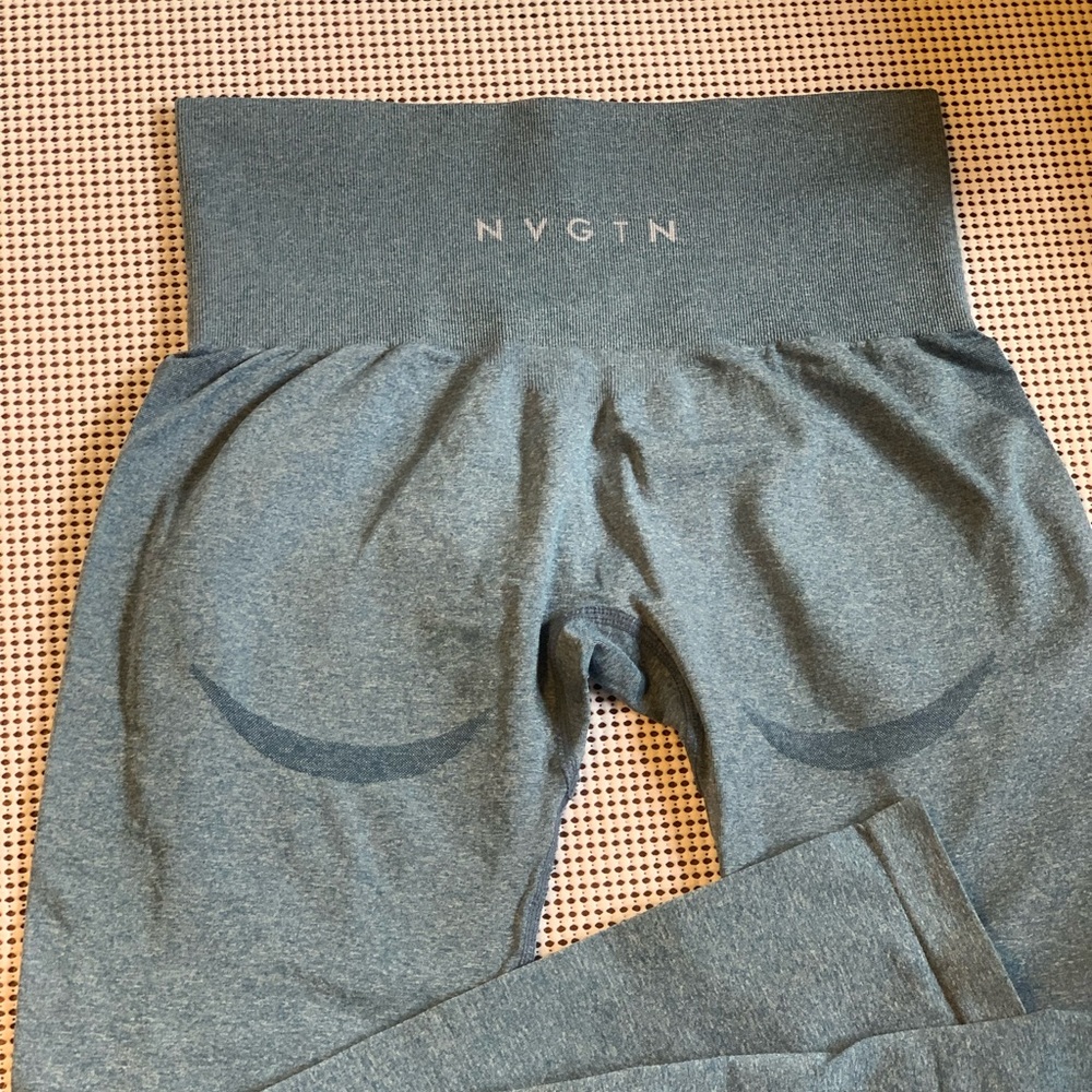 Blue NVGTN Contour seamless leggings- Small